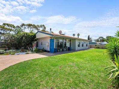 8 Oleosa Crt, Kambalda West WA 6442