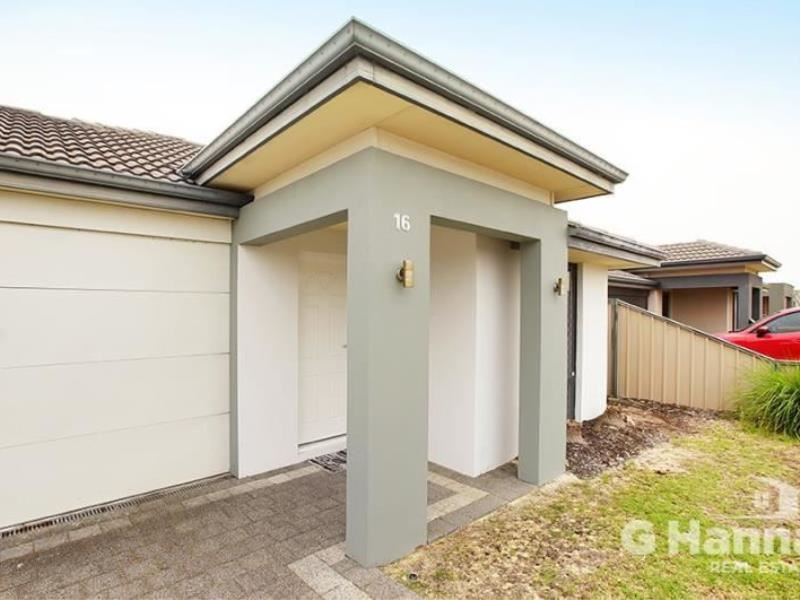 16 Torino Crescent, Piara Waters