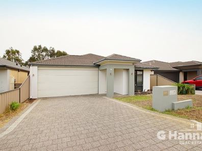 16 Torino Crescent, Piara Waters WA 6112