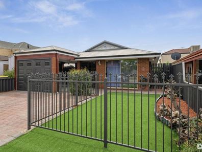 32 Gochean Avenue, Bentley WA 6102