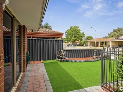 32 Gochean Avenue, Bentley WA 6102