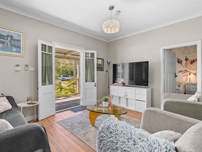 46A Flinders Street, Falcon WA 6210