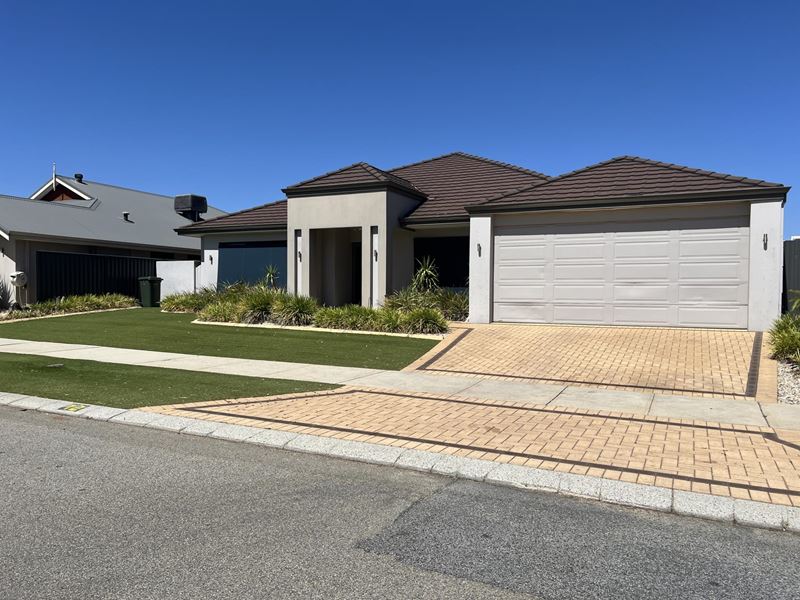 12 Stowe Link, Aveley WA 6069