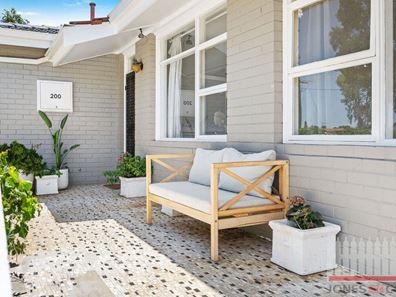 200 Anzac Terrace, Bassendean WA 6054