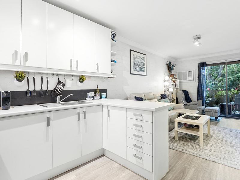 13/415 Charles Street, North Perth WA 6006