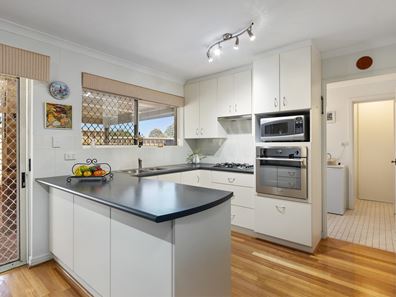 8/75 Beasley Road, Leeming WA 6149
