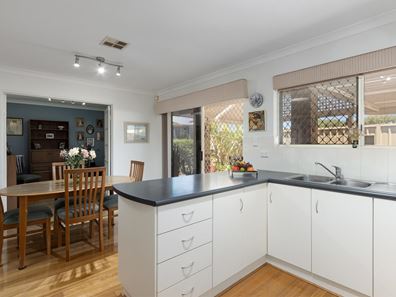 8/75 Beasley Road, Leeming WA 6149