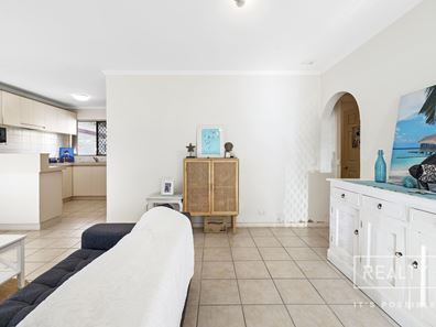 91 Milverton Avenue, Karrinyup WA 6018