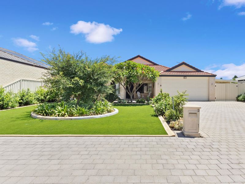 3 Lords Court, Madeley WA 6065