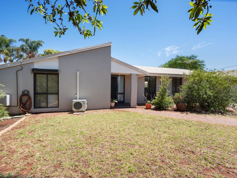 214 Bourke Street, West Lamington WA 6430