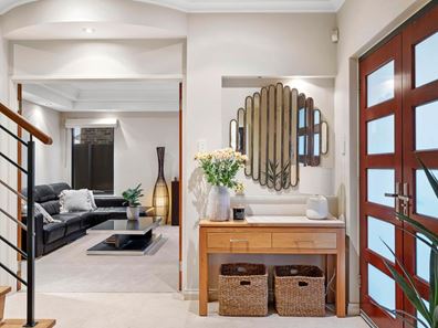 10A Mary Street, Watermans Bay WA 6020