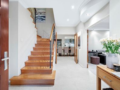 10A Mary Street, Watermans Bay WA 6020