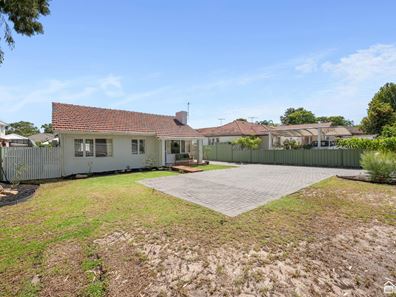 13 Westlake Street, Wilson WA 6107