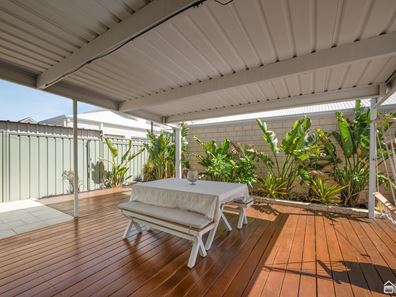 13 Westlake Street, Wilson WA 6107