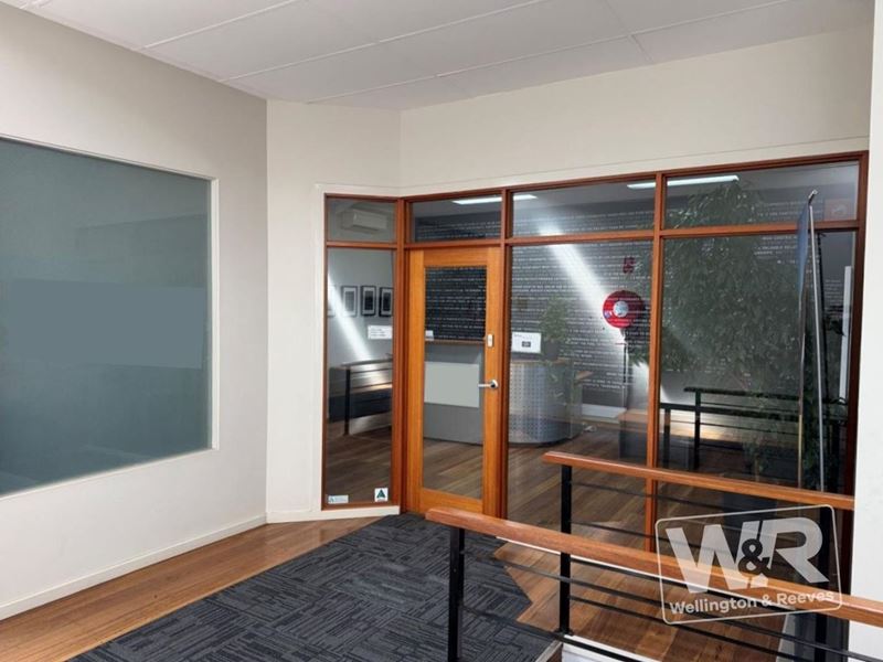 East Side/Level 1, 96-102 Stirling Terrace, Albany WA 6330