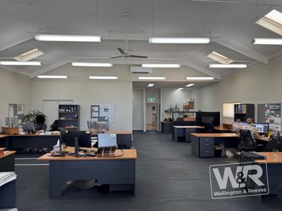 East Side/Level 1, 96-102 Stirling Terrace, Albany WA 6330