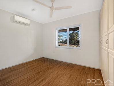 8E Lathwell Close, Nickol WA 6714