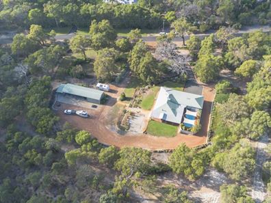 24 Australind Road, Leschenault WA 6233
