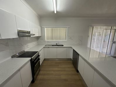 6 Forrest Close, Millars Well WA 6714