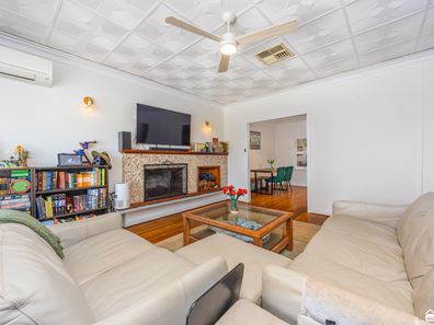 3166 Albany Highway, Mount Nasura WA 6112