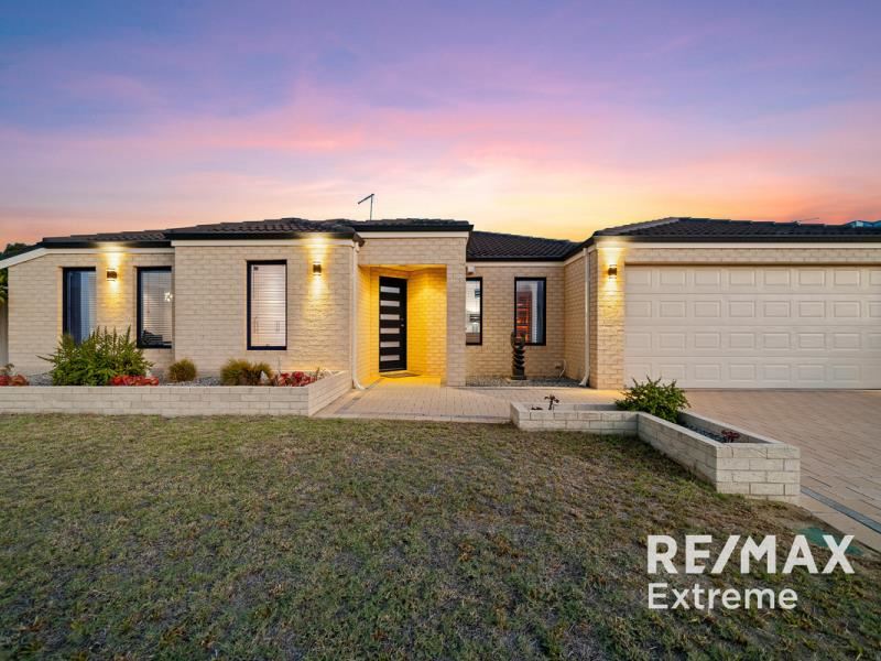 22 Woodbine Loop, Tapping WA 6065