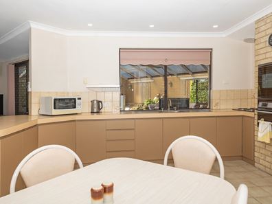 4 Mitchell Street, Green Head WA 6514