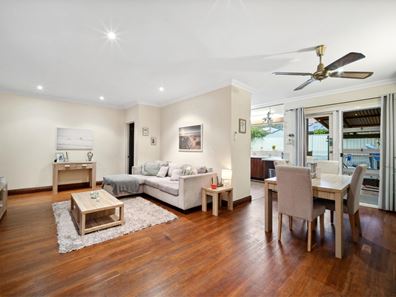 1 Snowball Road, Kalamunda WA 6076