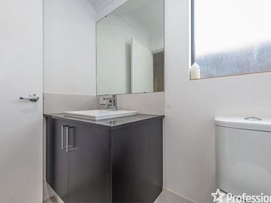 9 Narran Street, Anketell WA 6167