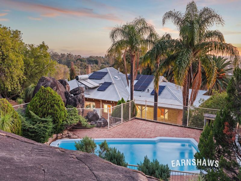 15 Mulberrytree Close, Swan View WA 6056