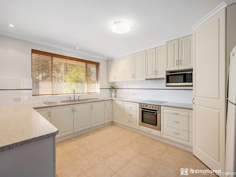 10 HARDY STREET, Bull Creek WA 6149