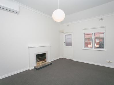 8/118 Broadway, Crawley WA 6009