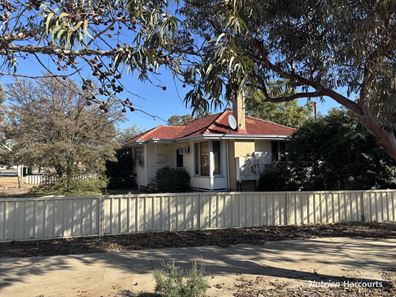 1 Boyd Street, Merredin WA 6415