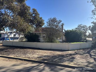 1 Boyd Street, Merredin WA 6415