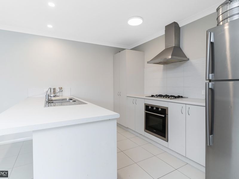 7/30 Ewart Street, Midvale WA 6056