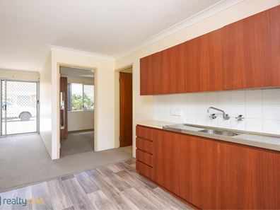 5/15 Dewey Street, Shelley WA 6148