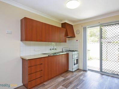 5/15 Dewey Street, Shelley WA 6148