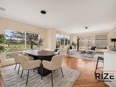 12 Amery Road, Hocking WA 6065