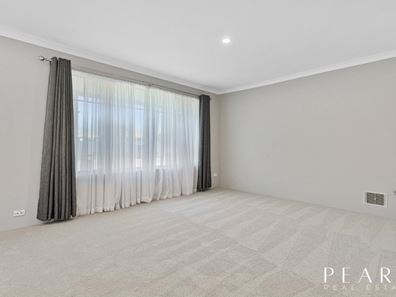 1B Durban Place, Warnbro WA 6169
