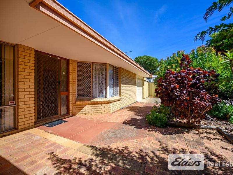 24 Zambesi Drive, Greenfields WA 6210