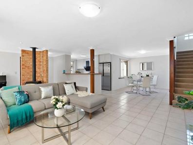 19 Tyre Avenue, Riverton WA 6148