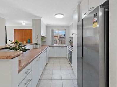 19 Tyre Avenue, Riverton WA 6148