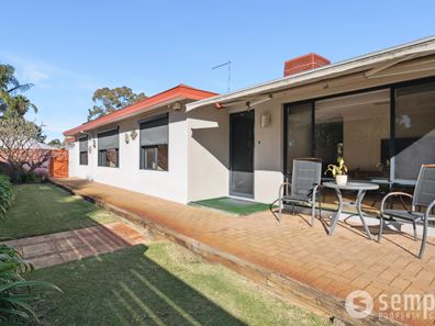 20 Parkway Road, Bibra Lake WA 6163