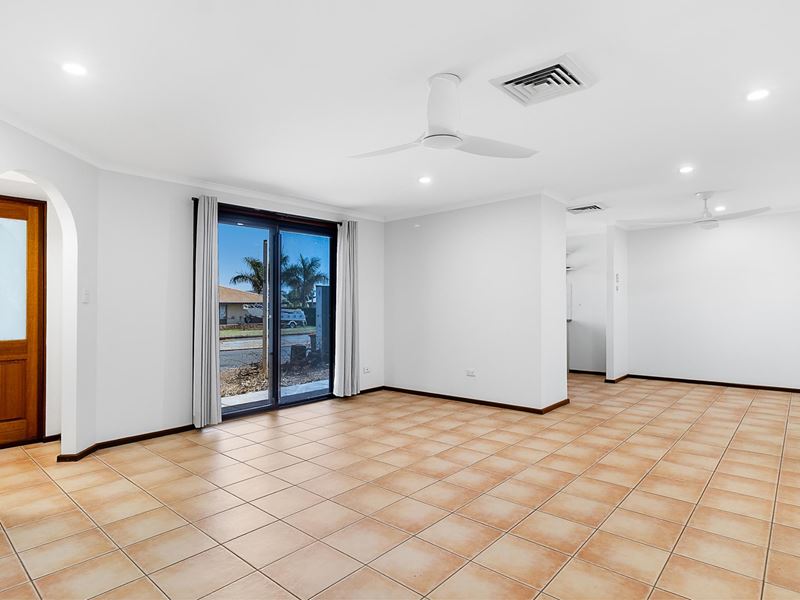 4/17 Bond Place, Pegs Creek WA 6714