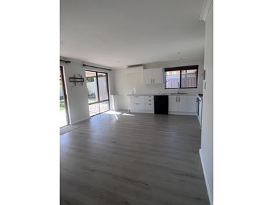 6 Fradelos Place, Usher WA 6230