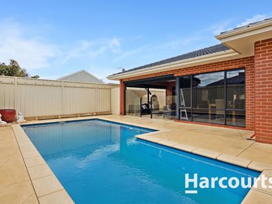 14 Accra Way, Quinns Rocks WA 6030