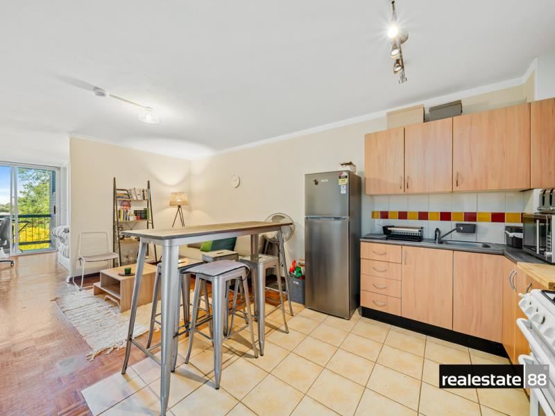27/537 William Street, Mount Lawley