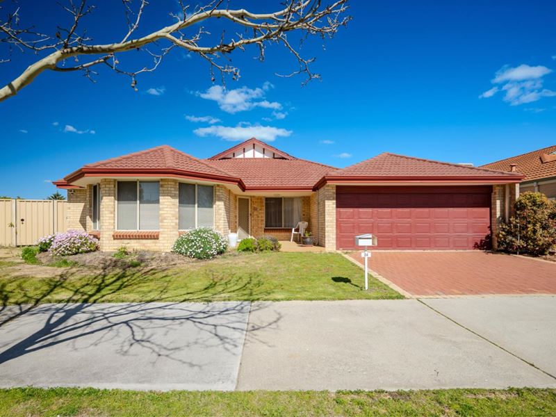 24 Wiltshire Entrance, Butler WA 6036