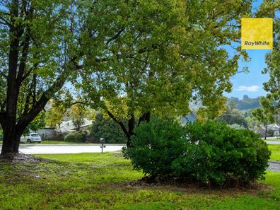 12 Padbury Road, Bridgetown WA 6255