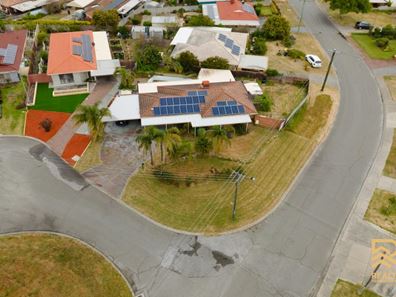 1 Melba Place, Thornlie WA 6108