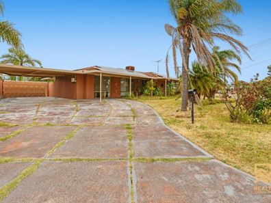 1 Melba Place, Thornlie WA 6108